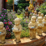 Flipnomadβs Photo Thursday – Monks of Chiang Mai